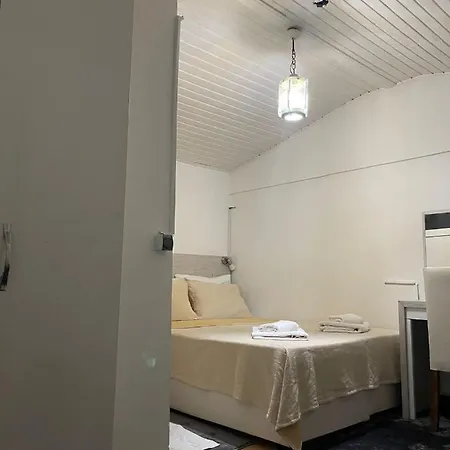 Moy-side Hotel *