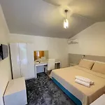 Moy-side Hotel